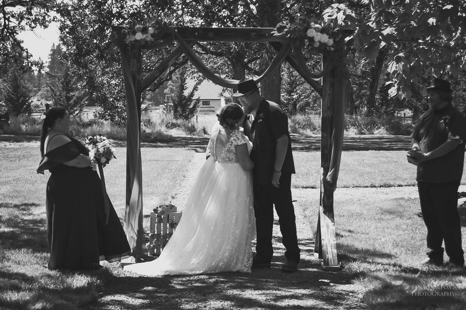 Between the Oak Trees